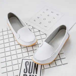 Women's Genuine Leather Loafers Soft Flat Moccasins Casual Middle-Aged Mother Shoes Comfortable Non-Slip Slip-On Nurse Shoes