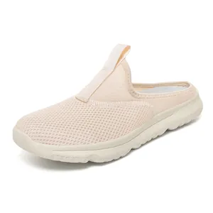 Sabot da donna in mesh traspirante con suola morbida per un abbigliamento casual