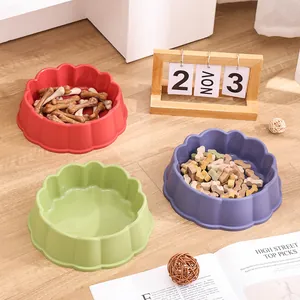 Ensemble de grands bols pour animaux à bords festonnés de couleurs pour chats et chiens
