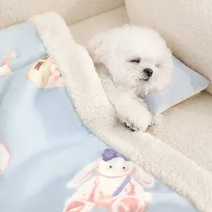 Pet Blanket Milk Fleece Double Layer Thickened Winter Warm Cat Dog Sleep Mat Plaid Rabbit Pattern Soft Plush Pet Blanket