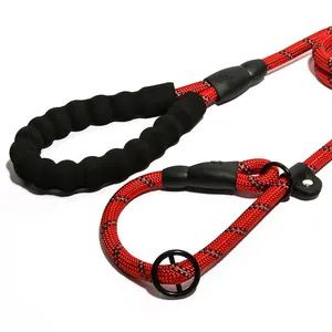 Reflective P-chain dog leash with comfortable foam handle for heavy duty training