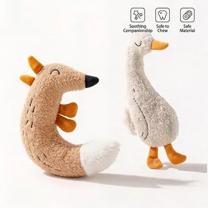 Gioco di Peluche Sonoro per Animali Domestici in Morbido Velluto di Poliestere Forme di Volpe e Anatra per Cani e Gatti