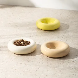 Nordischer Donut-Form Keramik Haustiernapf Für Katzen Und Hunde Kippschutz Große Kapazität Futter Wasser Bagel Napf Napf Haustierbedarf
