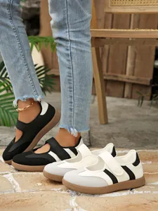 Zapatos planos Mary Jane retro con correas de velcro y rayas de contraste para el día a día