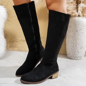 Klassische schwarze Kniehohe Wildlederstiefel mit Reißverschluss und niedrigem Blockabsatz