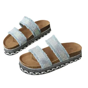 Elegante Damen Plateausandalen mit Strassbesatz, Kork-Fußbett und Denim-Fransen