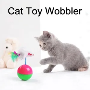 Jouet culbuto interactif pour chat avec souris en plumes colorées pour l'intérieur.