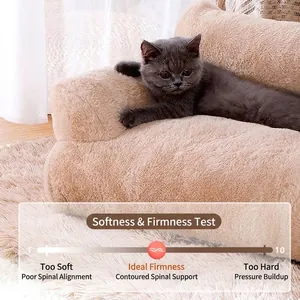 Plüschiges beiges Haustiersofa für Katzen und Hunde mit idealer Festigkeit