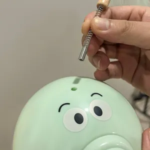 Juguete para gatos con forma de pulpo y varita de resorte desmontable y reemplazable