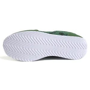 Semelle en caoutchouc blanc antidérapante à motif ondulé de baskets