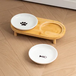 Ensemble de gamelles en céramique avec support en bambou, motifs patte et arête de poisson