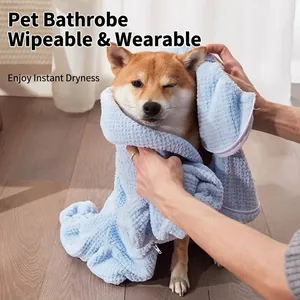 Peignoir en microfibre bleu doux ultra-absorbant pour chiens moyens et grands