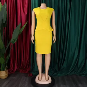 Elegantes, leuchtend gelbes, figurbetontes Bleistiftkleid mit Falten an der Taille