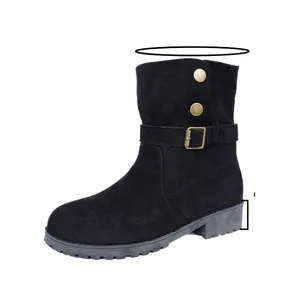 Vintage Damenstiefeletten aus schwarzem Wildlederimitat mit Schnalle.
