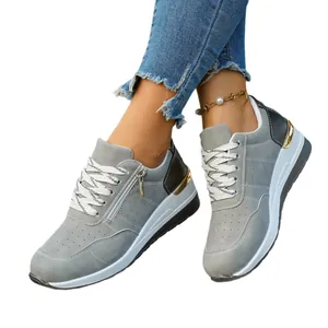 Baskets compensées grises pour femmes avec fermeture éclair latérale et lacets chic