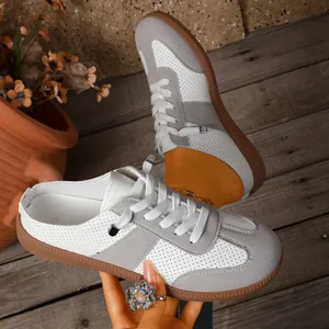 Dames Retro Casual Sneakers Ademend Geperforeerd Microvezel Leer Mule Schoenen Slipvaste Rubberen Zool Klassieke Mode Wandelschoenen