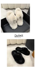 Pantoufles chic en fausse fourrure à brides croisées en noir et blanc pour la maison