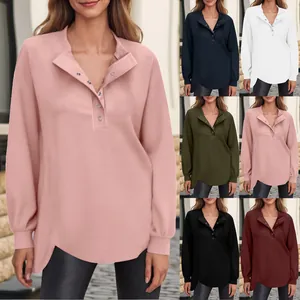 Casual damestop met lange mouwen en knoopsluiting aan de kraag in diverse kleuren