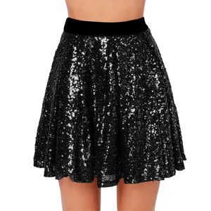 Elegante minigonna a pieghe con paillettes nere e vita alta elastica per donna moderna