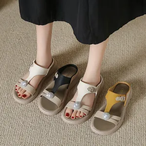 Damen Plateau-Sandalen mit glitzernden Strass-Details in vier Farben für den Sommer