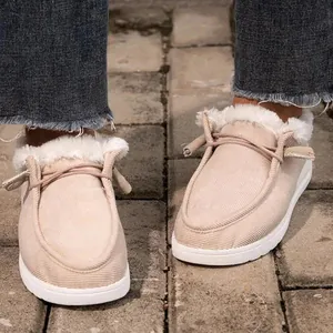 Bottes de neige en velours côtelé beige pour femmes avec doublure en fausse fourrure