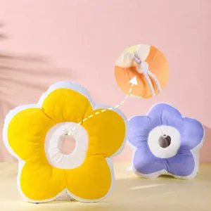 Adjustable flower-shaped soft Elizabeth collar for cats and small dogs