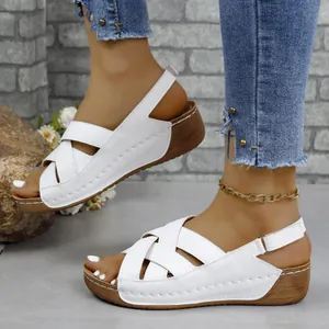 Comfortable white summer platform wedge sandals with cross-strap and peep toe design