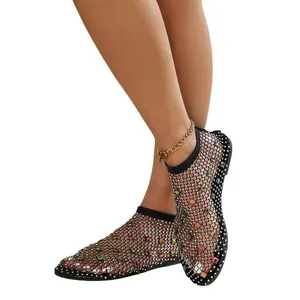Modische flache Netz-Sandalen für Damen mit bunten Strasssteinen für den Sommer