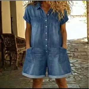 Tutina corta in denim lavato a maniche corte da donna con multi-tasche e colletto camicia