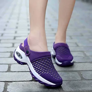 Détail de baskets en mesh violettes respirantes avec semelle à coussin d'air