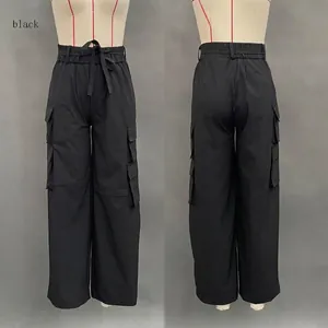 Detailed front and back views of black high-waisted cargo pants for women with pockets.