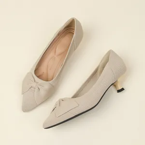 Escarpins à Bout Pointu et Talons Kitten pour Femmes Respirants en Tricot avec Nœud Chaussures Habillées Stiletto de Bureau