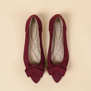 Eleganti ballerine in maglia bordeaux a punta con fiocco per donna