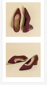 Detailansicht weinroter Strick-Pumps mit Sternenmuster und einem bequemen Blockabsatz