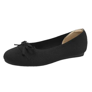 Eleganti ballerine in maglia nera con punta tonda classica e dettaglio fiocco