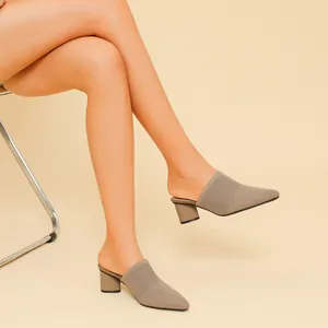 Eleganti sabot a punta in tessuto con un tacco largo e stabile da 5 cm per donna