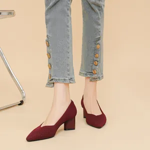 Elegant dark red rib-knit chunky heel pumps with pointy toe and V-vamp design.