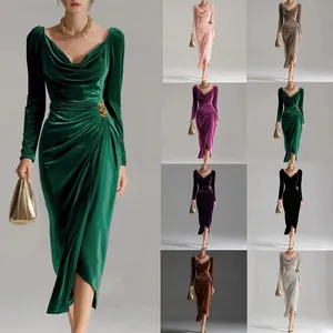Elegantes langärmliges Samtkleid mit drapierter Taille und Seitenschlitz in vielen Farben