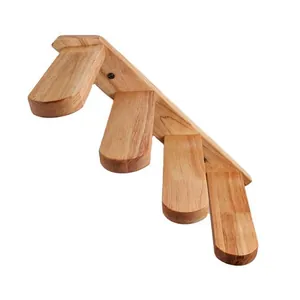 Gradini per gatti in legno massiccio da parete con una elegante finitura in legno di gomma