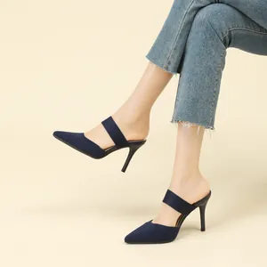 Mules élégantes bleu marine à bout pointu avec talons aiguilles et texture mesh