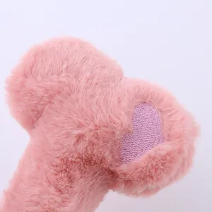 Morbido giocattolo di peluche rosa a forma di osso per cani con toppa a cuore ricamata per pet
