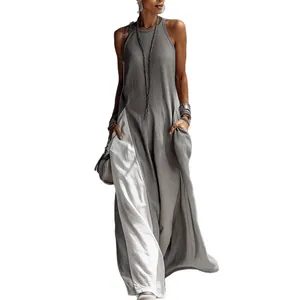 Women's loose sleeveless two-tone maxi dress with pockets for casual summer wear