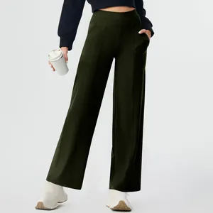 High-waisted wide-leg yoga pants in dark green with pockets for women's fitness