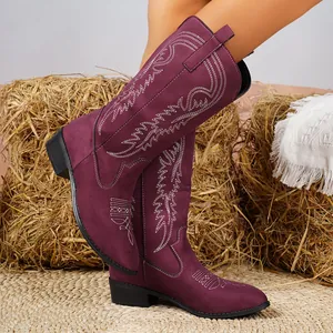 Bottes western violettes brodées vintage avec coupe en V et talon épais bas