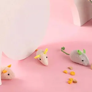 Jouets souris interactifs en peluche avec herbe à chat pour s'amuser et mordre