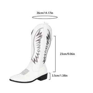 Detailed dimensions of white Western embroidered boots with 3.5cm mid-heel height.