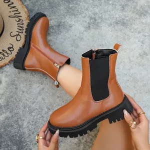 Bottines Chelsea à plateforme marron pour femme avec fermeture éclair latérale et semelle