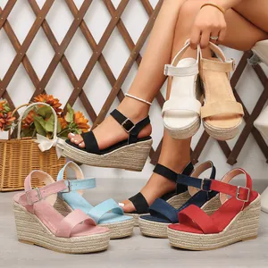 Sandales compensées espadrilles pour femmes disponibles en plusieurs couleurs vives