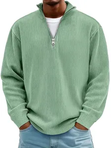 Jersey de punto acanalado verde salvia para hombre con cuello alto y media cremallera