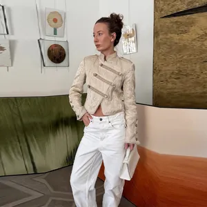 Elegant cream white jacquard short jacket in new Chinese style with vintage buttons